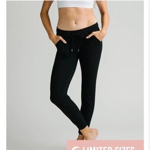 Zyia Black Unwind Jogger